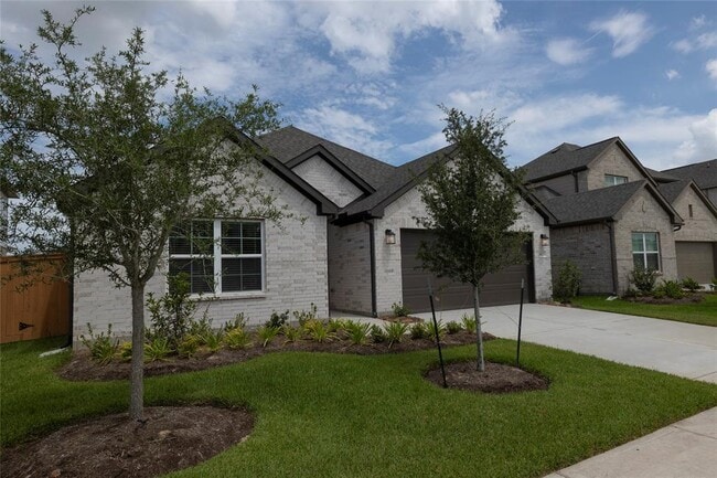 Building Photo - 8622 Sun Coral Dr