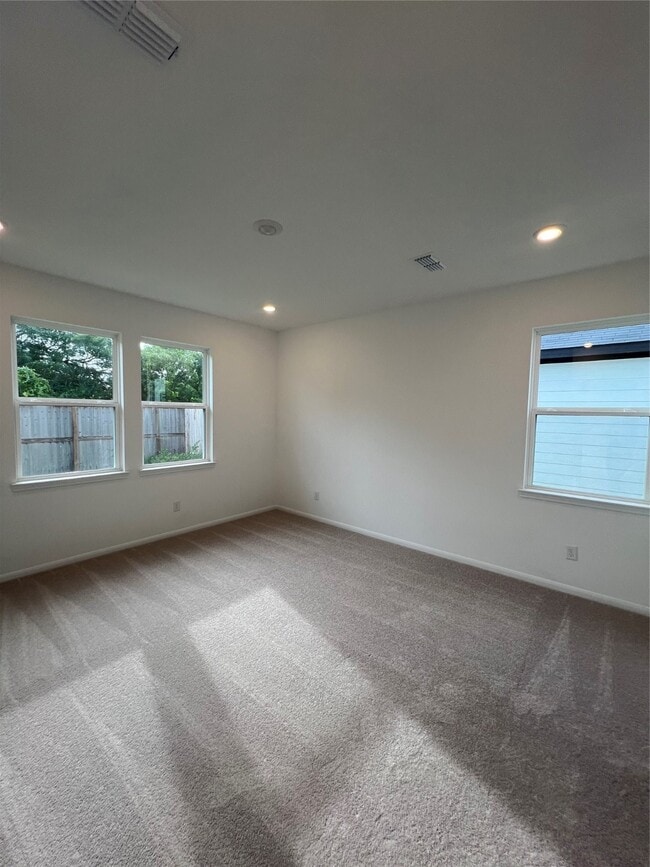 Building Photo - 2710 Misty Mdw Ln