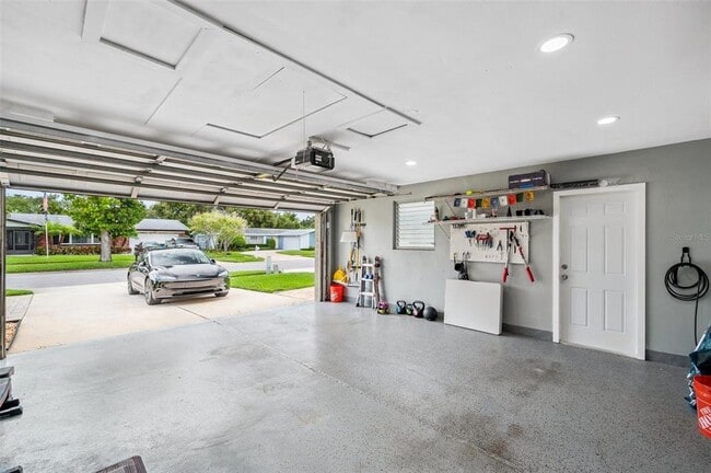 Building Photo - 2420 Fairbanks Dr