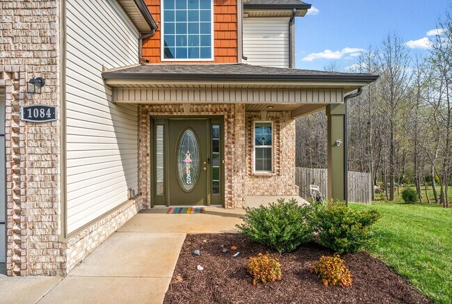 Building Photo - 1084 Barnhill Rd