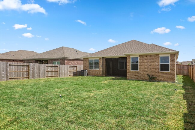 Building Photo - 14213 Freeboard Dr