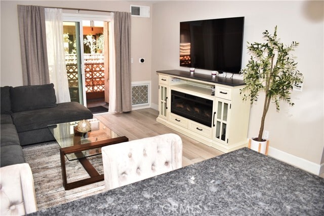 Building Photo - 6815 Remmet Ave