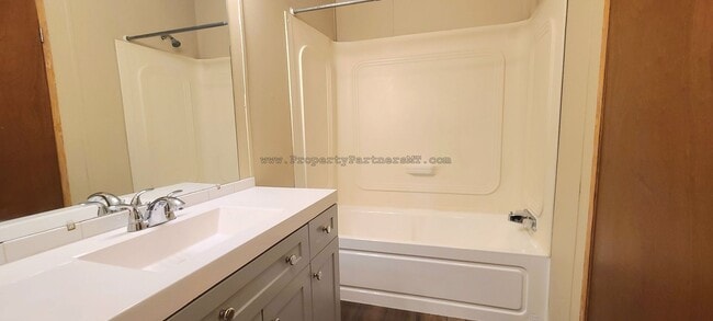 Building Photo - !!! One month's Rent Credit 2025!!! 3 Bed 2 Bath Modular house