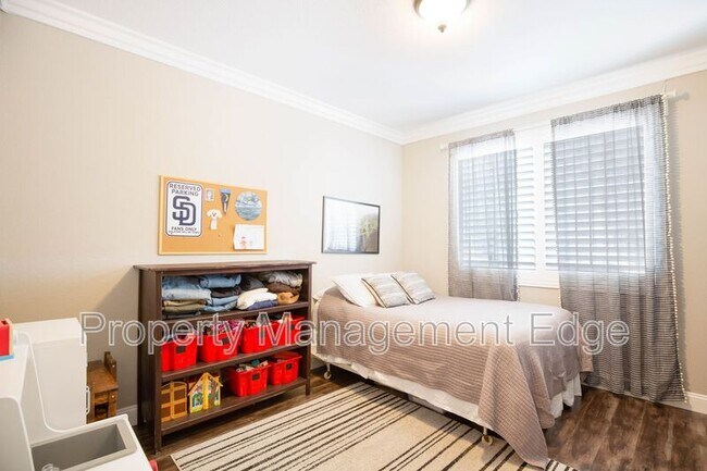 Building Photo - 23788 Sonata Dr