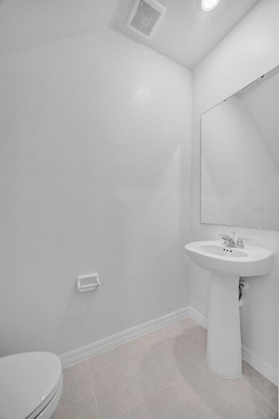 Building Photo - 7751 Abagail Dr