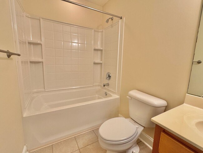 Building Photo - AVAILABLE MID-APRIL 2026!