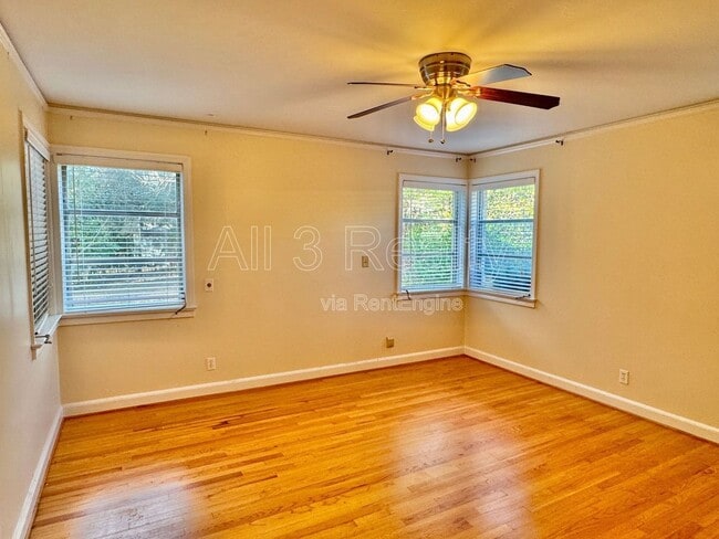 Building Photo - 2767 Biltmore Ave