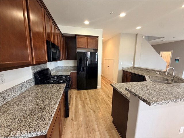 Building Photo - 3586 Bur Oak Rd