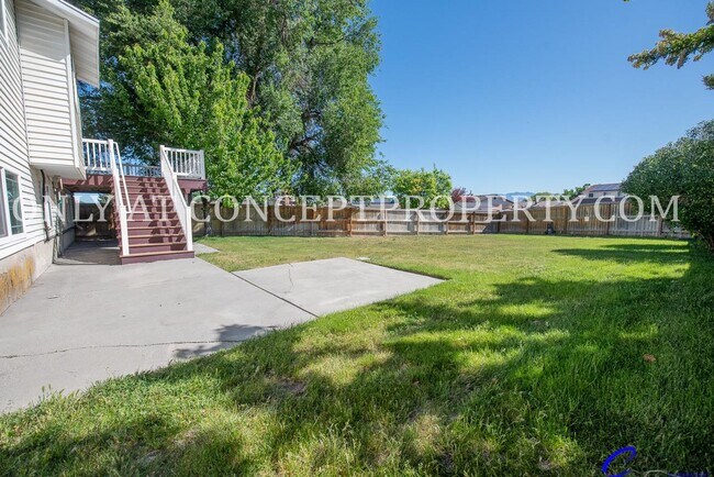 Building Photo - 3733 S 5080 W