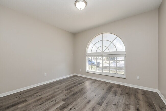 Building Photo - 1204 Pongo Ln