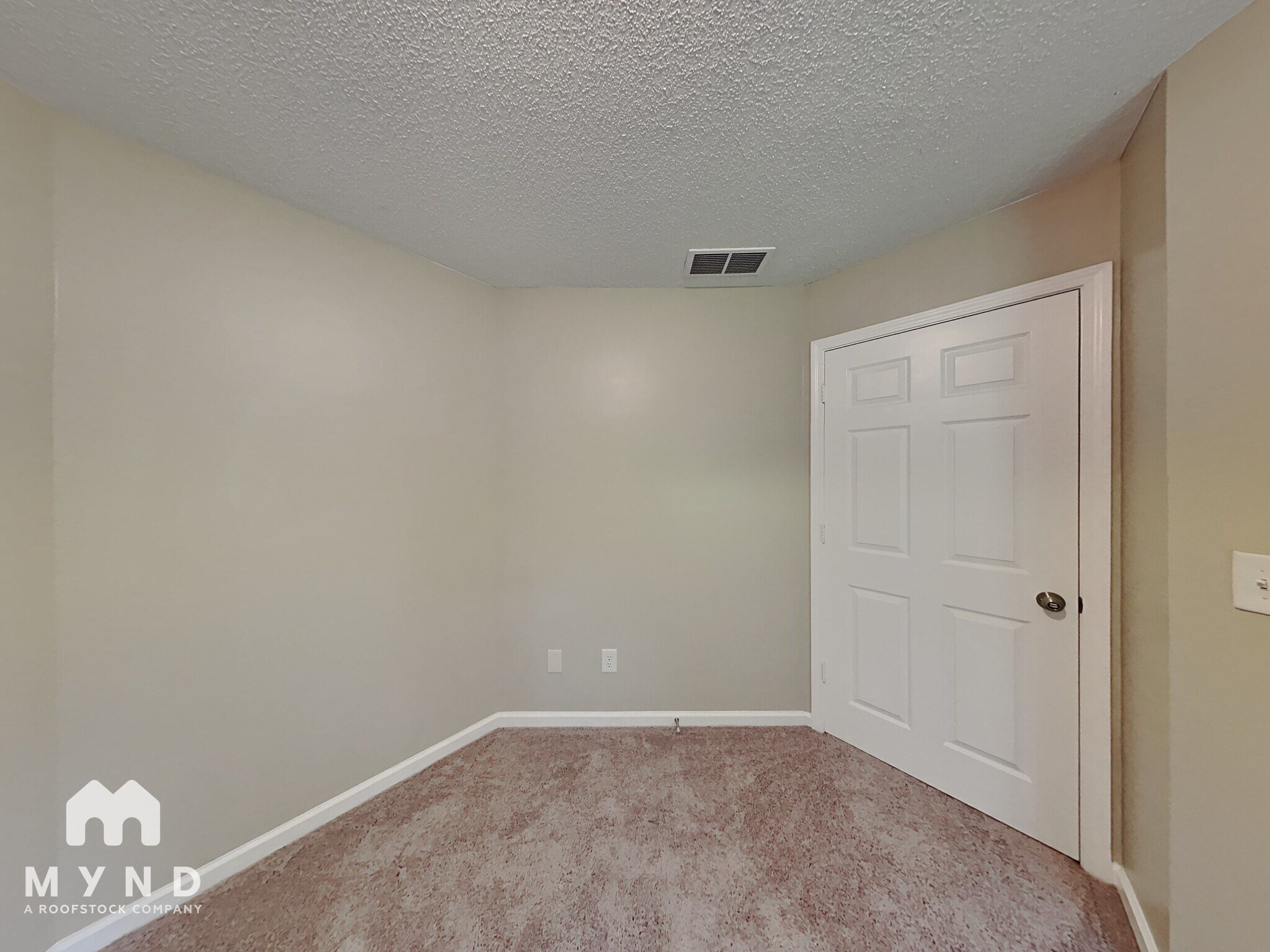 Building Photo - 204 Sunset Ridge Dr