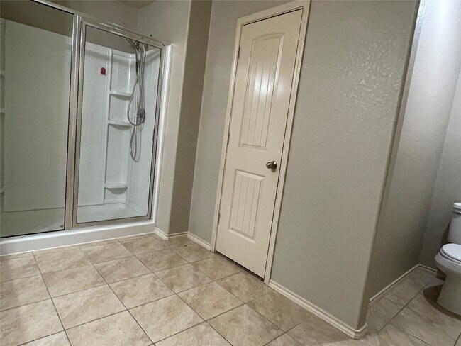 Building Photo - 7203 Basque Country Dr