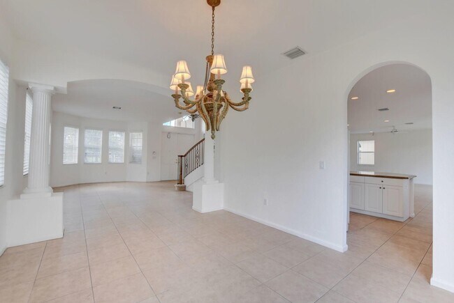 Building Photo - 7553 Greenville Cir