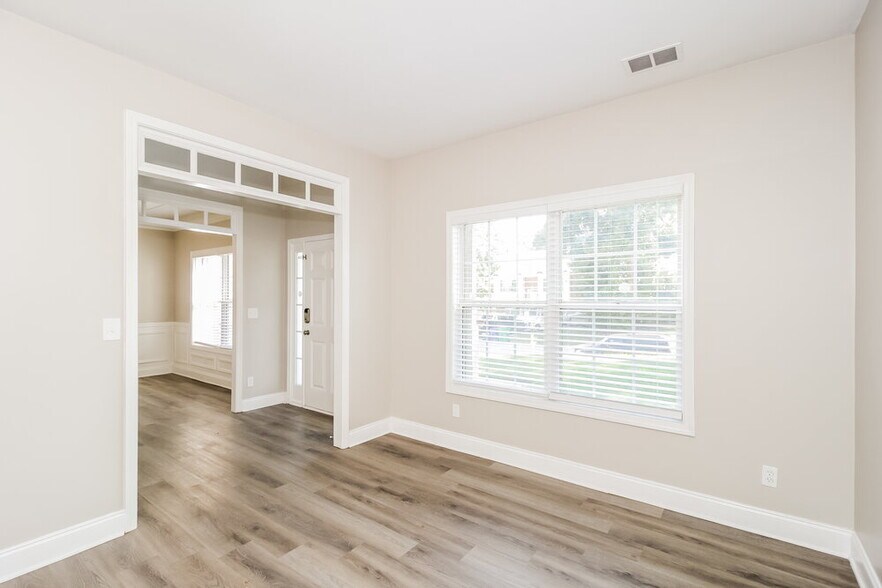 Building Photo - 3847 Heathermere Landing