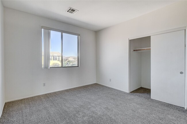 Building Photo - 3008 Hot Cider Ave