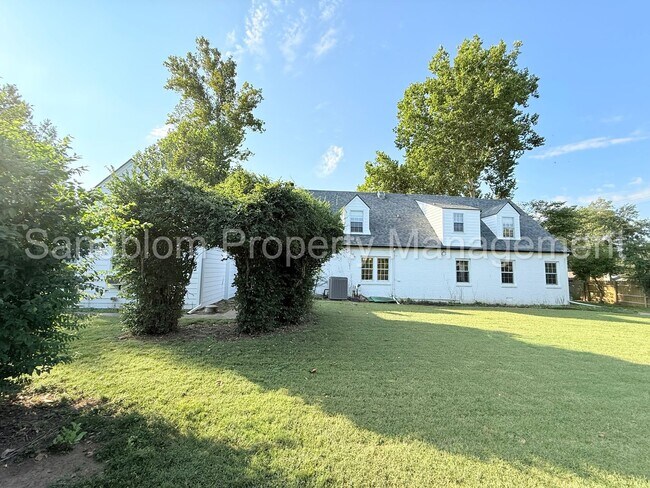 Building Photo - For Lease | Midtown Tulsa | Available Now!