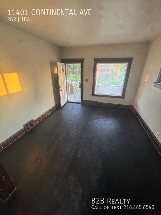 Building Photo - 11401 Continental Ave