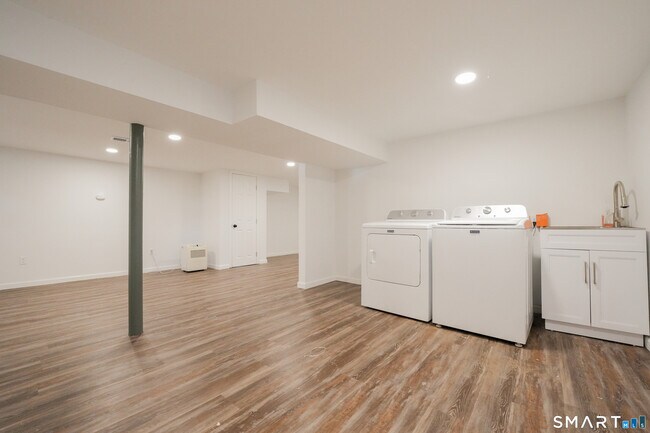 Building Photo - 50 Fowler Ave