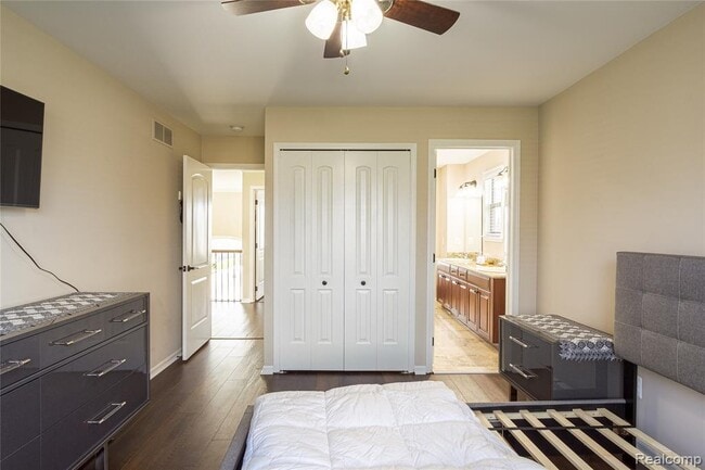 Building Photo - 15357 Prentice Ct