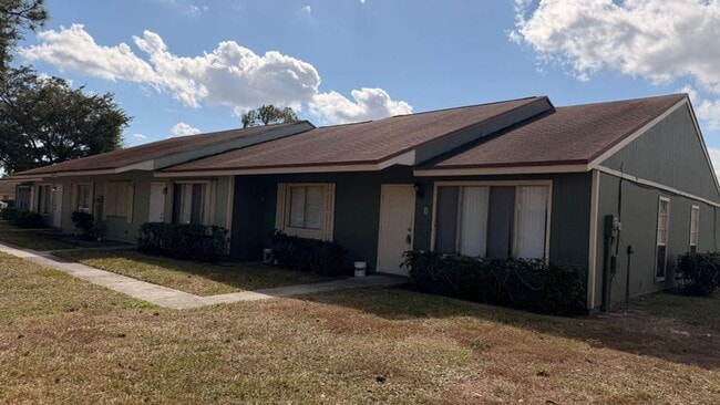 Building Photo - 4774 Orleans Ct