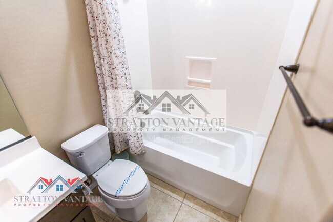 Building Photo - 4179 E Cynthia St