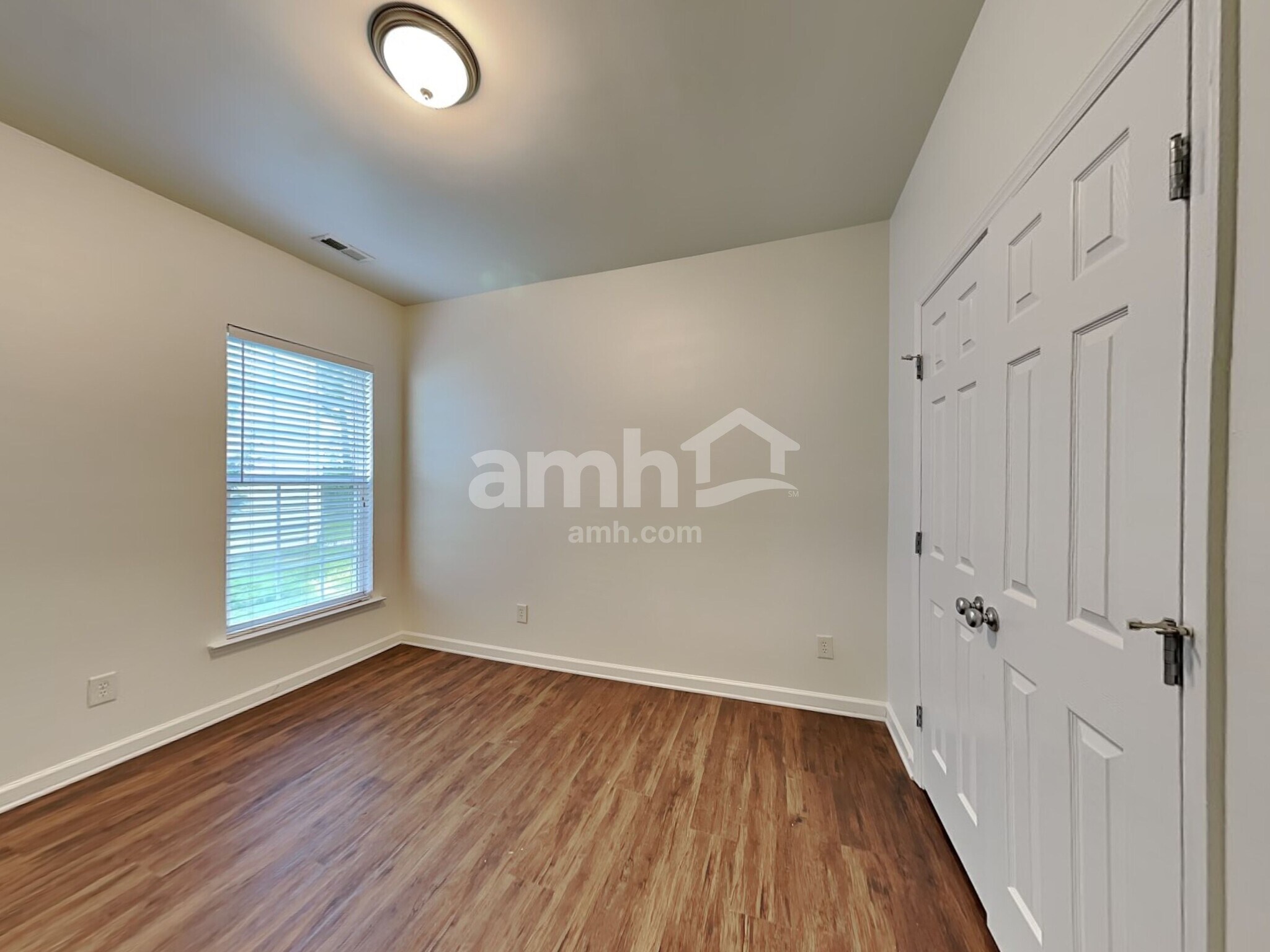 Building Photo - 8428 Whisper Ridge Pl