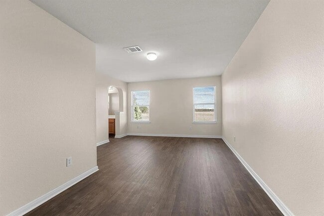 Building Photo - 1209 Laurel Oak Trail