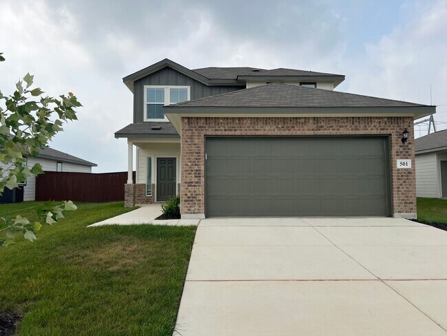 Primary Photo - Beautiful 4/2.5 home in Hannah Heights