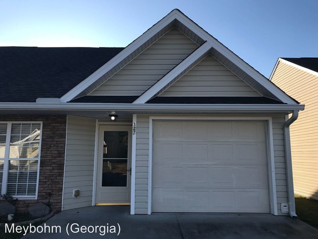 Primary Photo - 3 br, 3 bath House - 327 Whitney Place