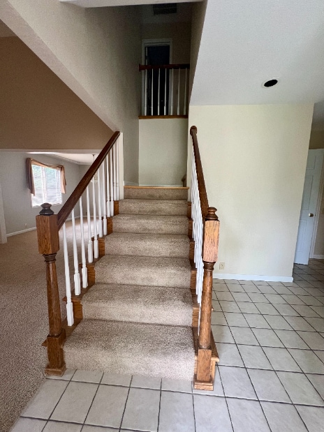 Building Photo - Spacious 4-Bed Retreat with Guest Suite & Fireplace