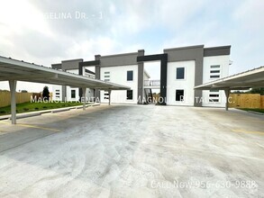 Building Photo - New Construction - San Juan Apartment for ...