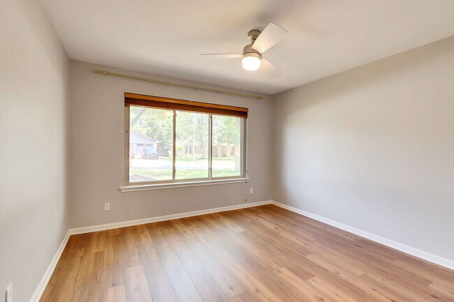 Building Photo - 5309 Beckett Cir