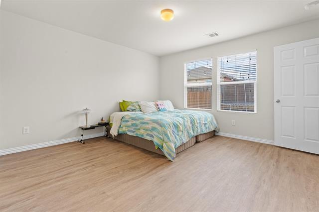 Building Photo - 9937 Amosite Dr