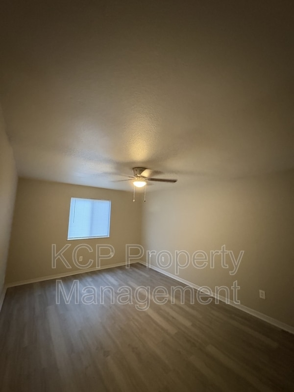 Building Photo - 201 K - a