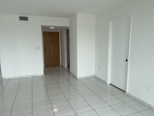 Building Photo - 2055 SW 122nd Ave