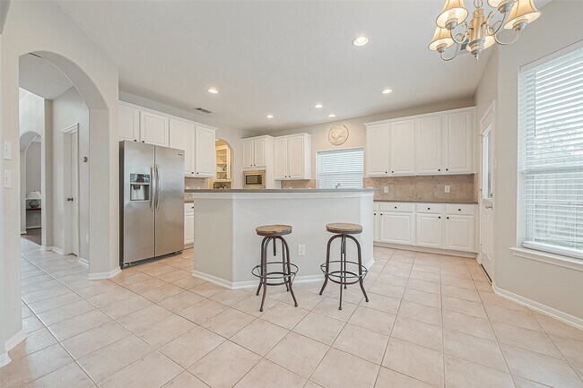 Building Photo - 4202 Stone Oak Ct