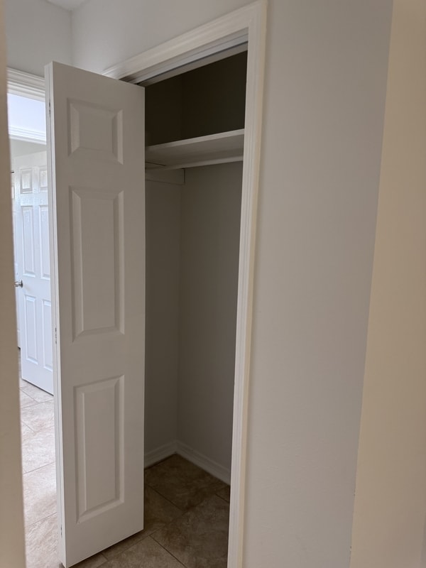 Building Photo - 2116 Stander Pl