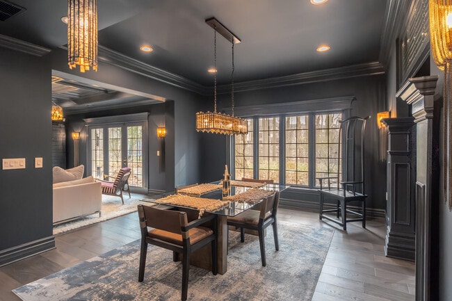 Building Photo - 16646 Brooklane Blvd