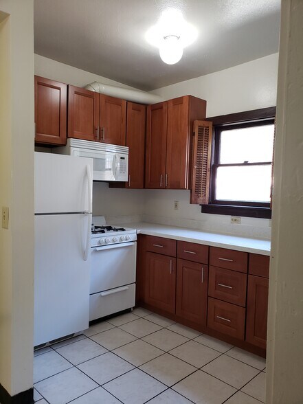 Building Photo - 1924 Channing Way