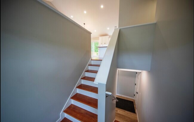 Building Photo - 181 Fishtown Rd