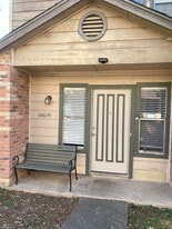 Front porch - 10619 Starcrest Dr