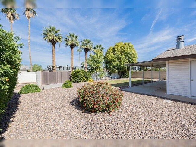 Building Photo - 428 E Fremont Dr