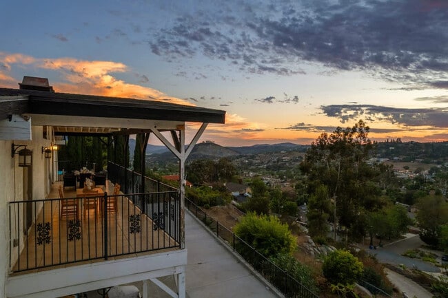 Building Photo - 1853 Penasco Rd