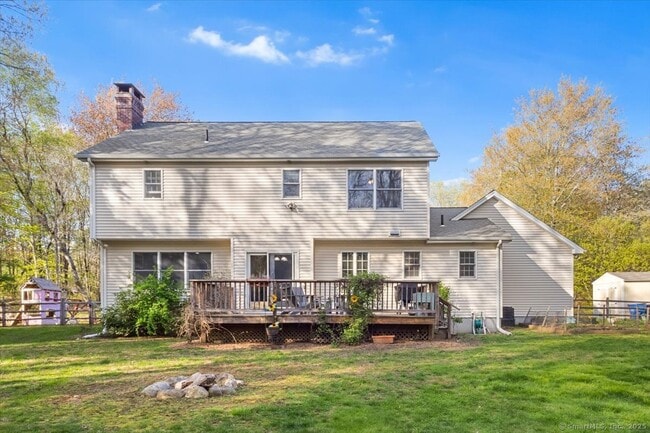 Building Photo - 205 Sandy Hollow Rd