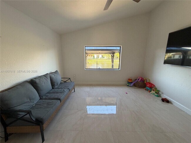 Building Photo - 21102 SW 92nd Ct