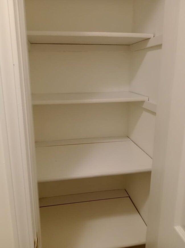 Building Photo - 4414-4416-4416 Cheryl Ct