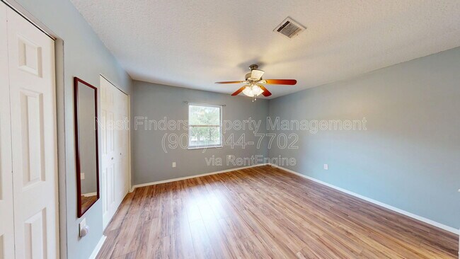Building Photo - 11406 Bedford Oaks Dr
