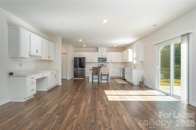 Building Photo - 10759 Adair Wds Dr