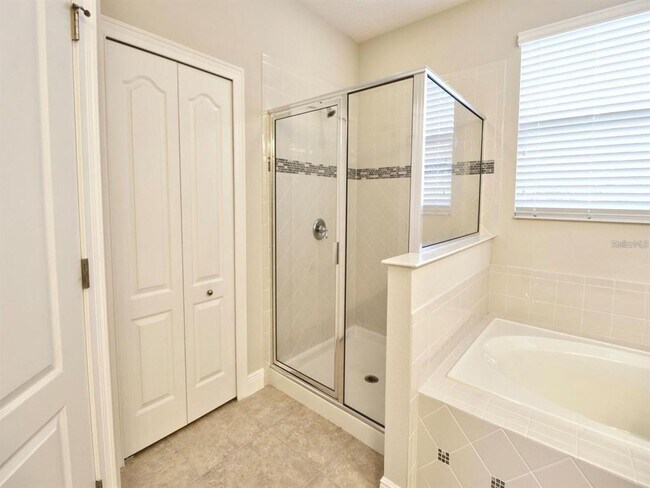 Building Photo - 11539 Brickyard Pond Ln