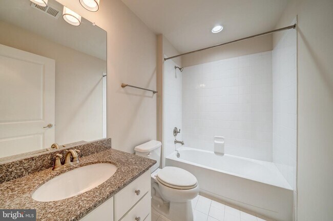 Building Photo - 20752 Duxbury Terrace